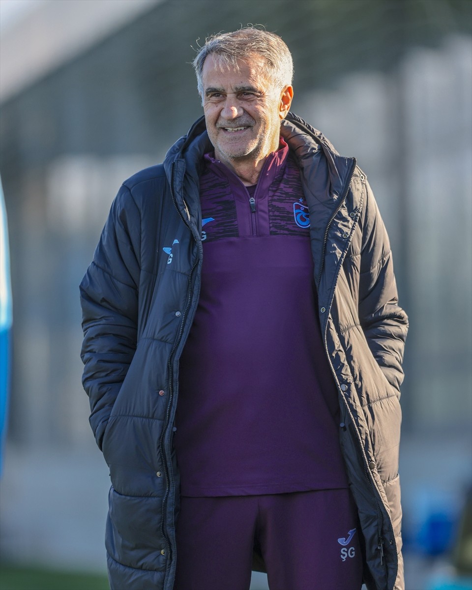 Trabzonspor, Trendyol Süper Lig'in 18. haftasında deplasmanda Reeder Samsunspor ile yapacağı maçın...