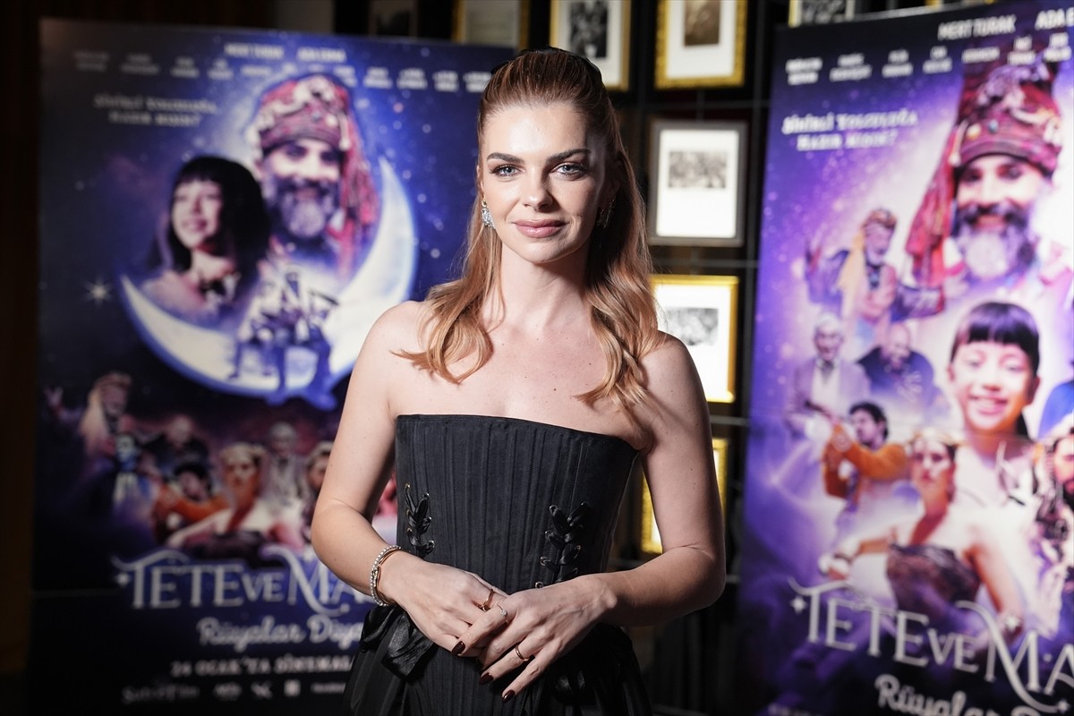 TRT ortak yapımı “Tete ve Masal: Rüyalar Diyarı” filminin oyuncusu Pelin Karahan, AA muhabirine...