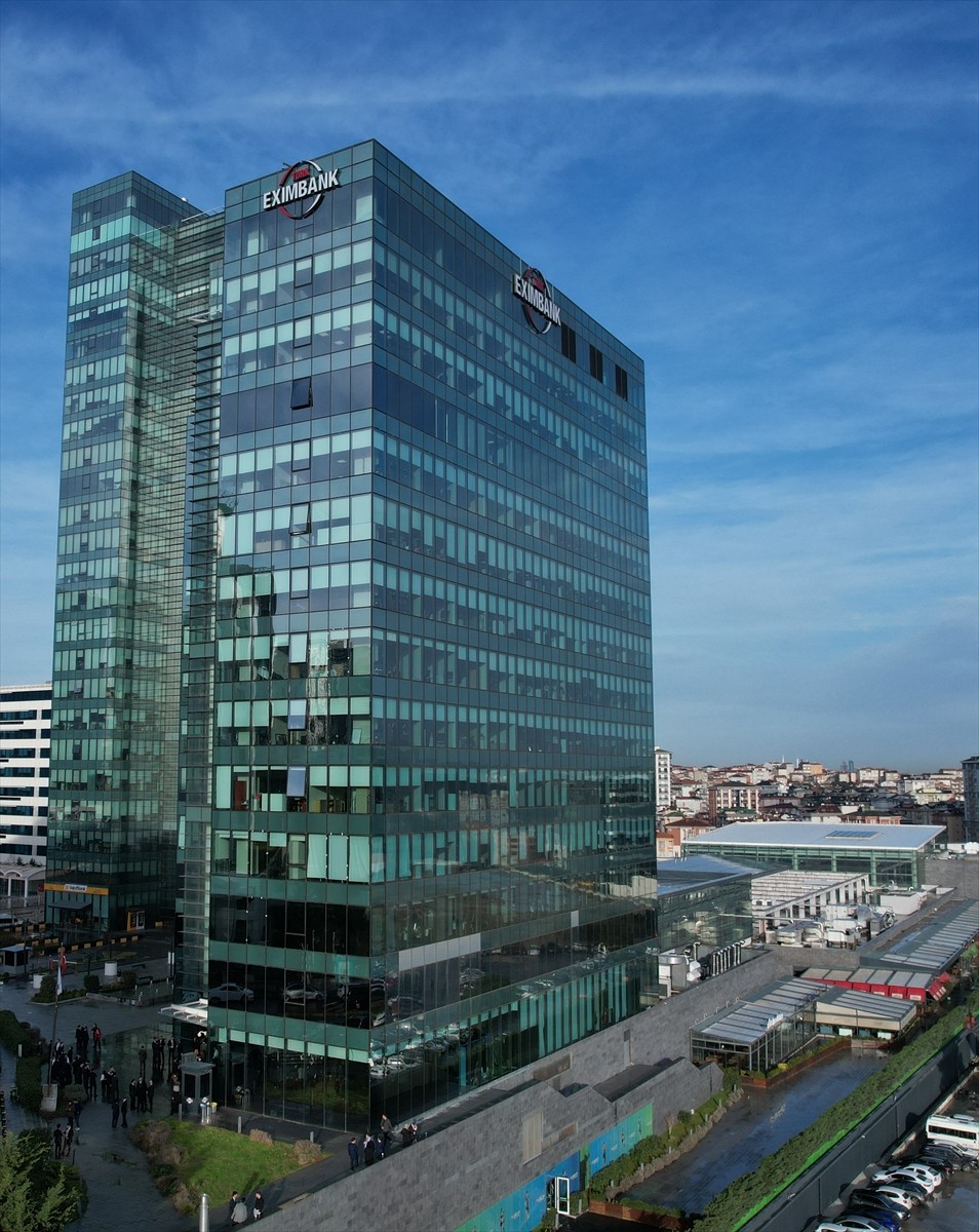 Türk Eximbank, Türkiye'nin ihracat odaklı büyüme hedefine hizmet etmek amacıyla başlattığı...