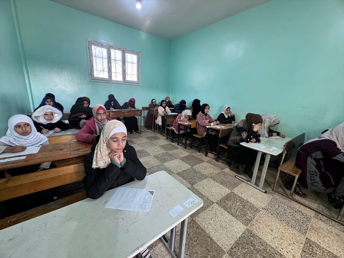 Türkiye Diyanet Vakfının (TDV) Suriye'deki okullarında 9 bine yakın öğrenci eğitim görüyor....