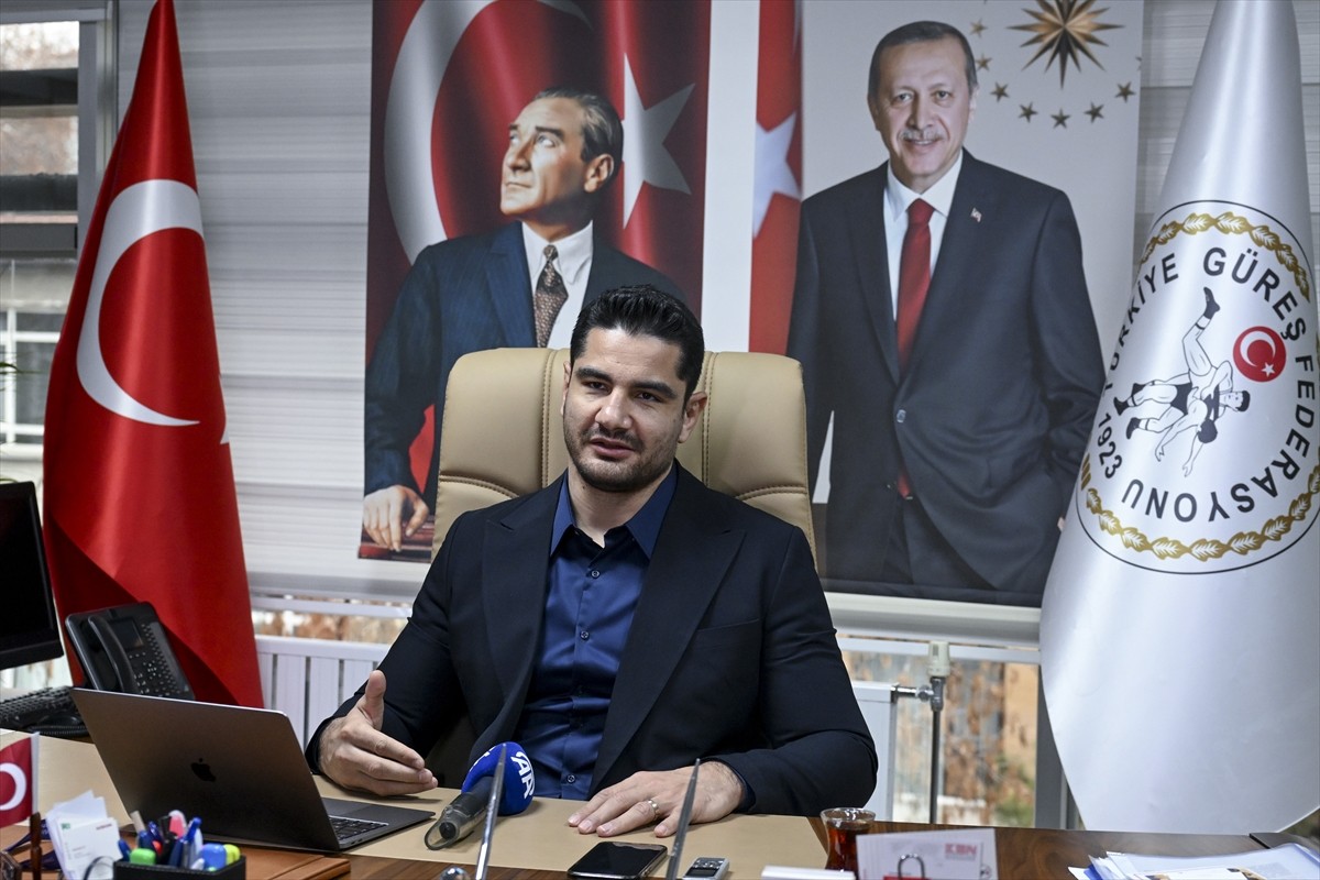 Türkiye Güreş Federasyonunun yeni başkanı Taha Akgül, AA muhabirine açıklamalarda bulundu.