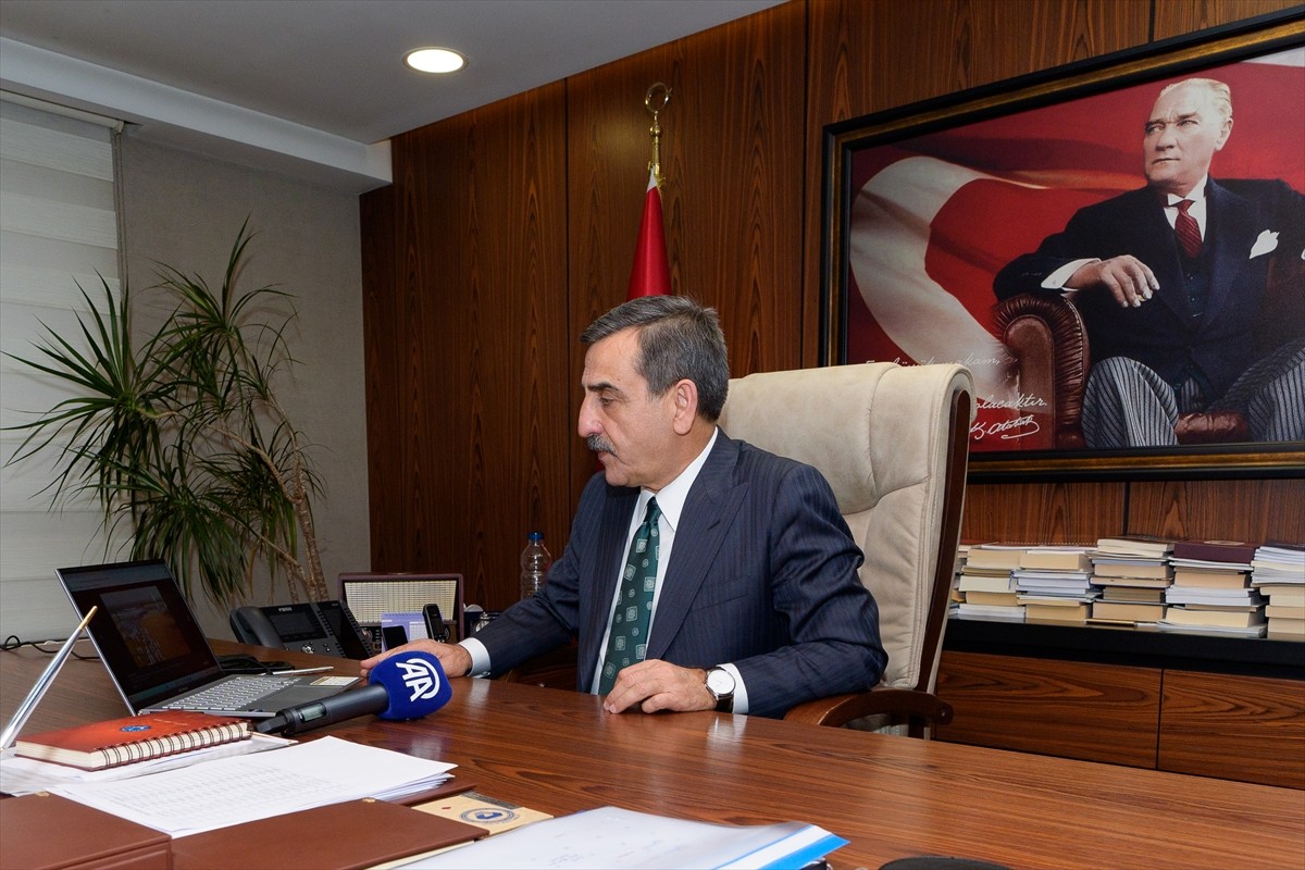 Türkiye Kamu-Sen Genel Başkanı Önder Kahveci, Anadolu Ajansının (AA) gözünden 2024'e damga vuran...