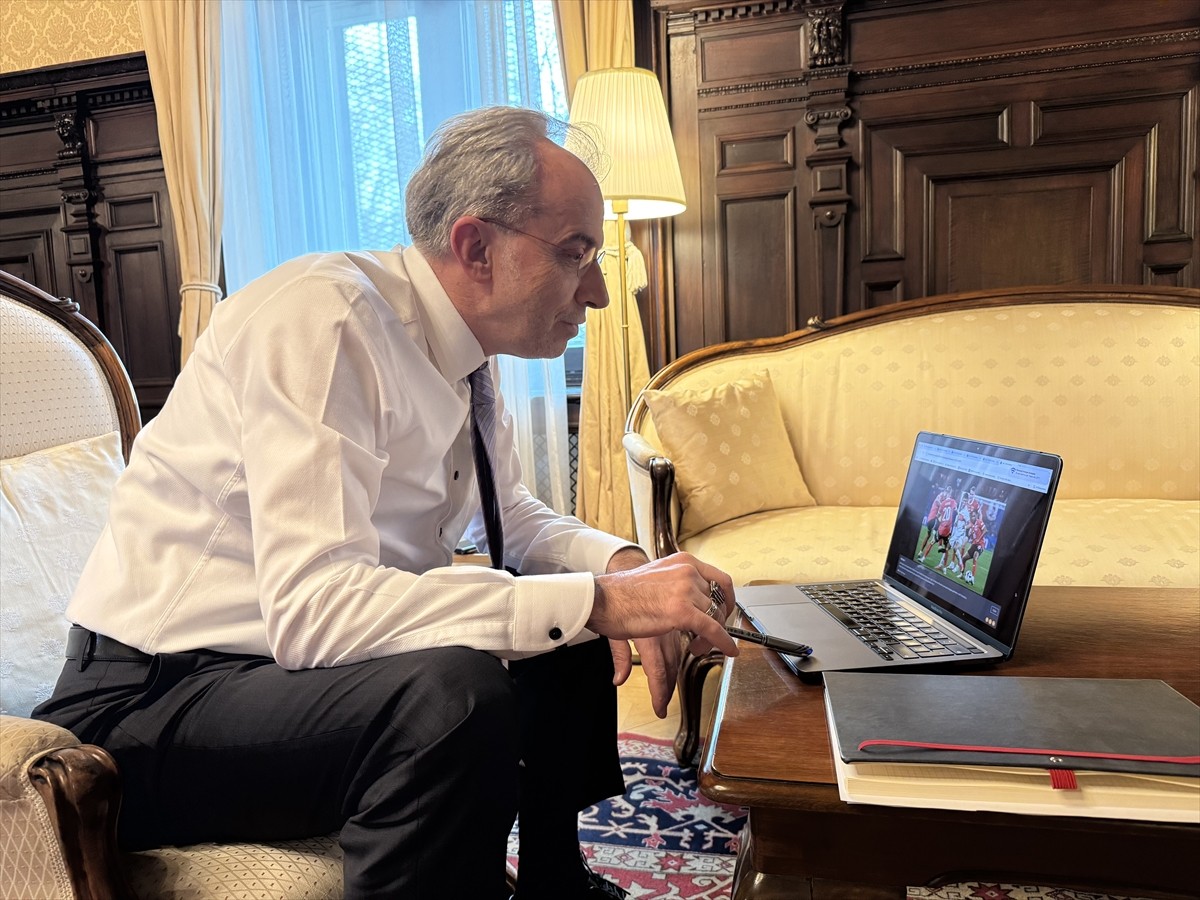 Türkiye’nin Viyana Büyükelçisi Gürsel Dönmez (fotoğrafta) ve Türkiye’nin Birleşmiş Milletler (BM)...