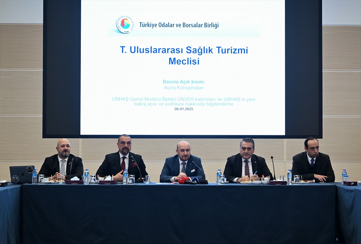 Türkiye Uluslararası Sağlık Turizmi Meclisi Toplantısı, sektör temsilcilerinin katılımıyla, TOBB...