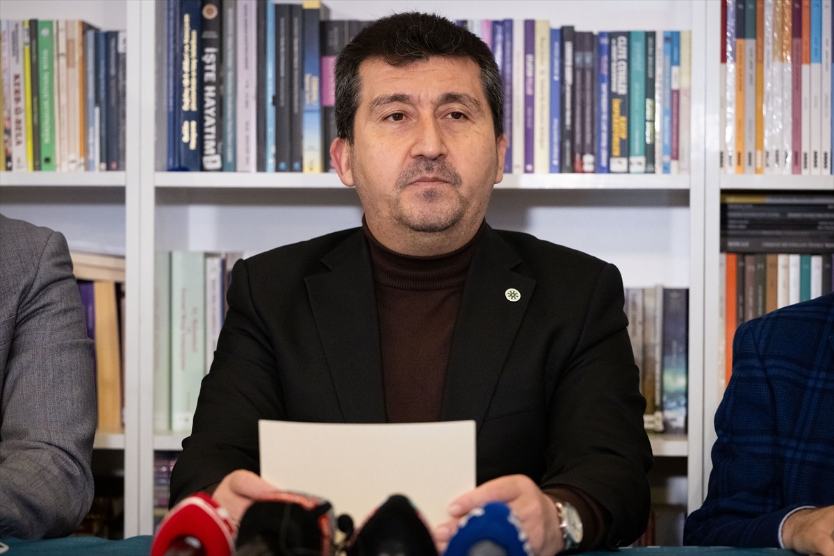 Türkiye Yazarlar Birliği (TYB) "2024 Yılı Yazar, Fikir Adamı ve Sanatçıları Ödülleri"ni kazanan...