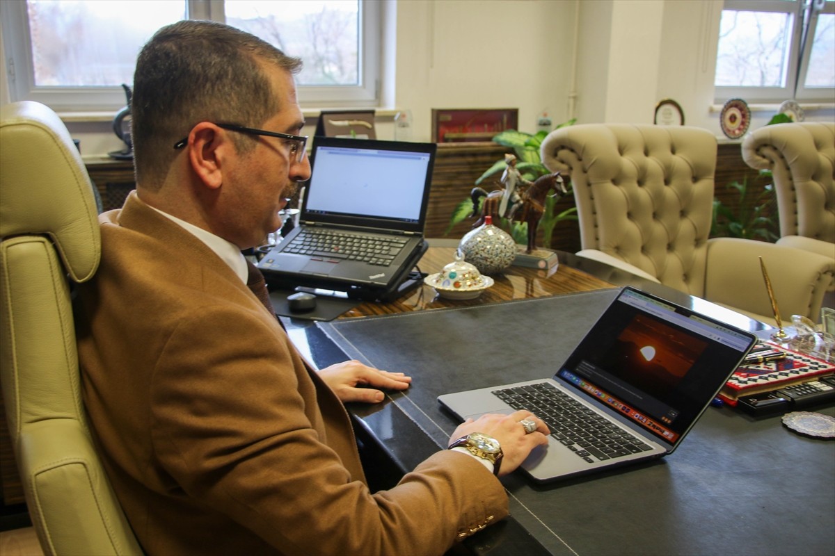 Uşak Cumhuriyet Başsavcısı İsmet Çınar, Anadolu Ajansının (AA) gözünden 2024'e damga vuran...