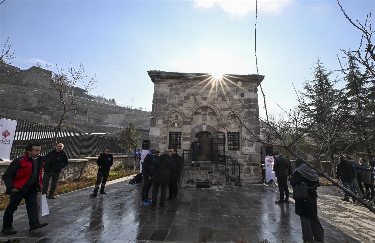 Vakıflar Genel Müdürlüğünce restorasyonu tamamlanan İsfahani Mescidi, yeniden ibadete...