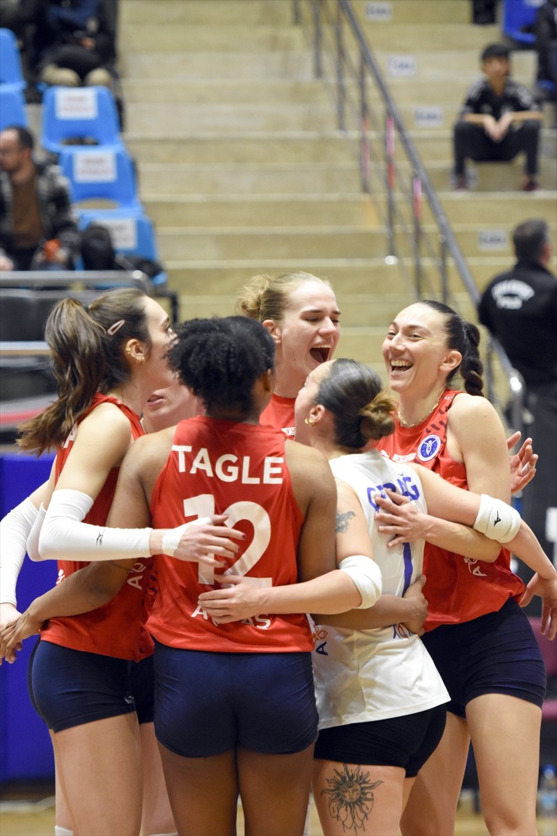 Vodafone Sultanlar Ligi'nin 18. haftasında Aydın Büyükşehir Belediyespor ile Beşiktaş takımları...