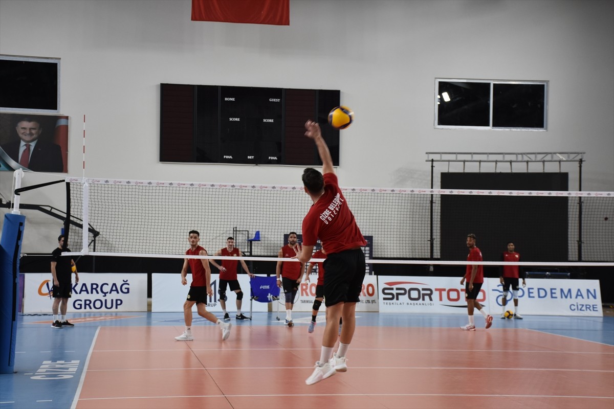 Voleybol SMS Grup Efeler Ligi ekiplerinden Rams Global Cizre Belediyespor, ligin 18. haftasında...