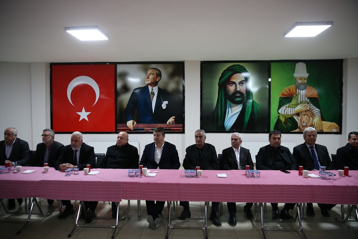 Adıyaman'da Alevi Kültür Dernekleri Adıyaman Şubesi tarafından "Hızır Lokması" etkinliği...