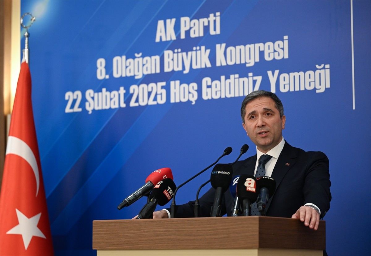 AK Parti'nin yarın yapılacak 8. Olağan Büyük Kongresi'ne davet edilen yabancı ülke siyasi parti...