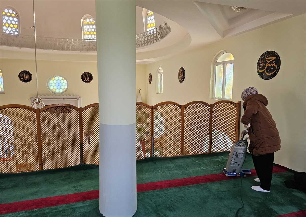 Amasya'nın Gümüşhacıköy ilçesinde, Gençlik ve Spor Bakanlığı Öğrenci Yurdu'nda kalan öğrenciler...