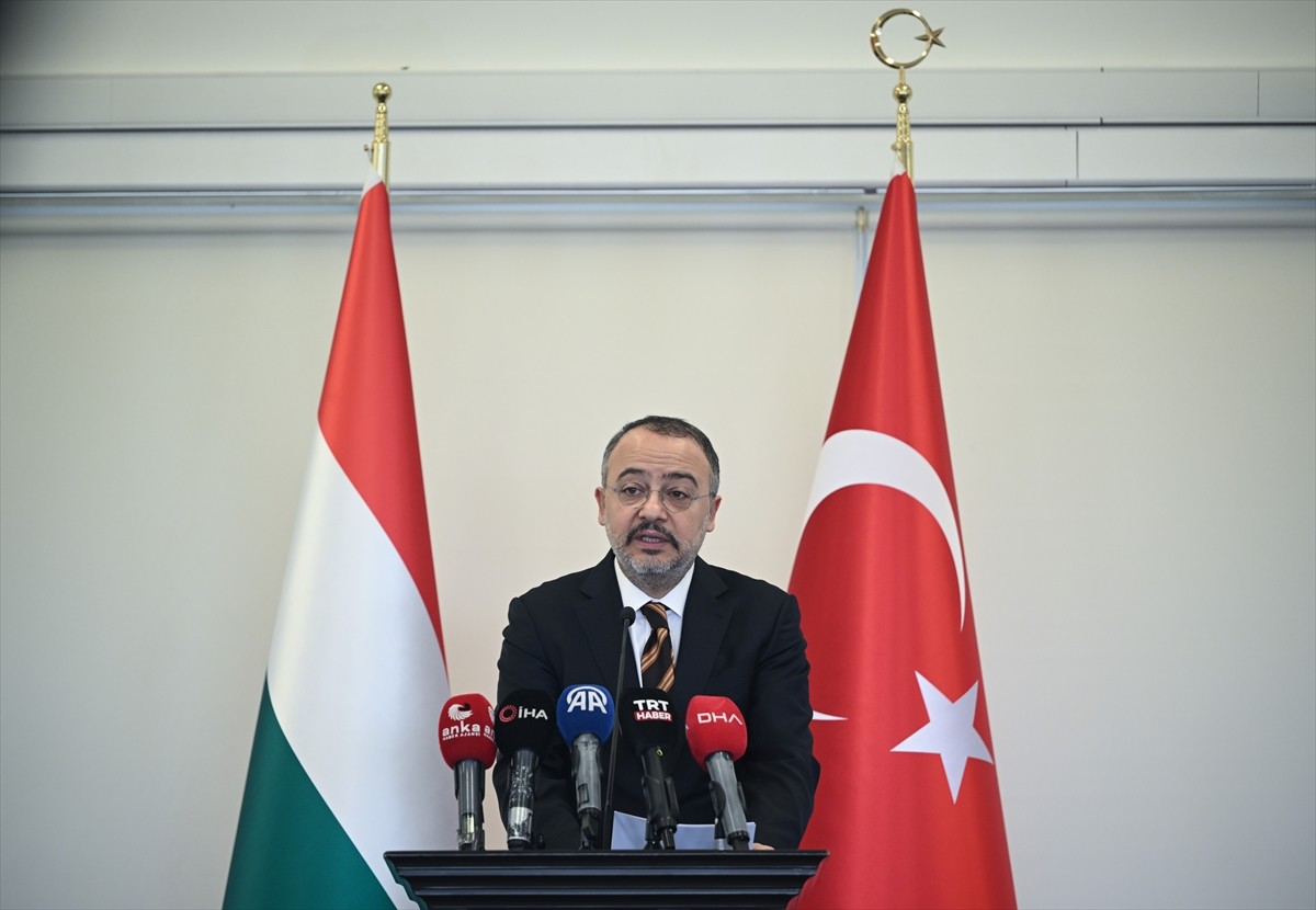 Başkentte, "Türk ve Macar Diplomatik Arşiv Belgelerinde Türkiye-Macaristan Siyasi İlişkileri...