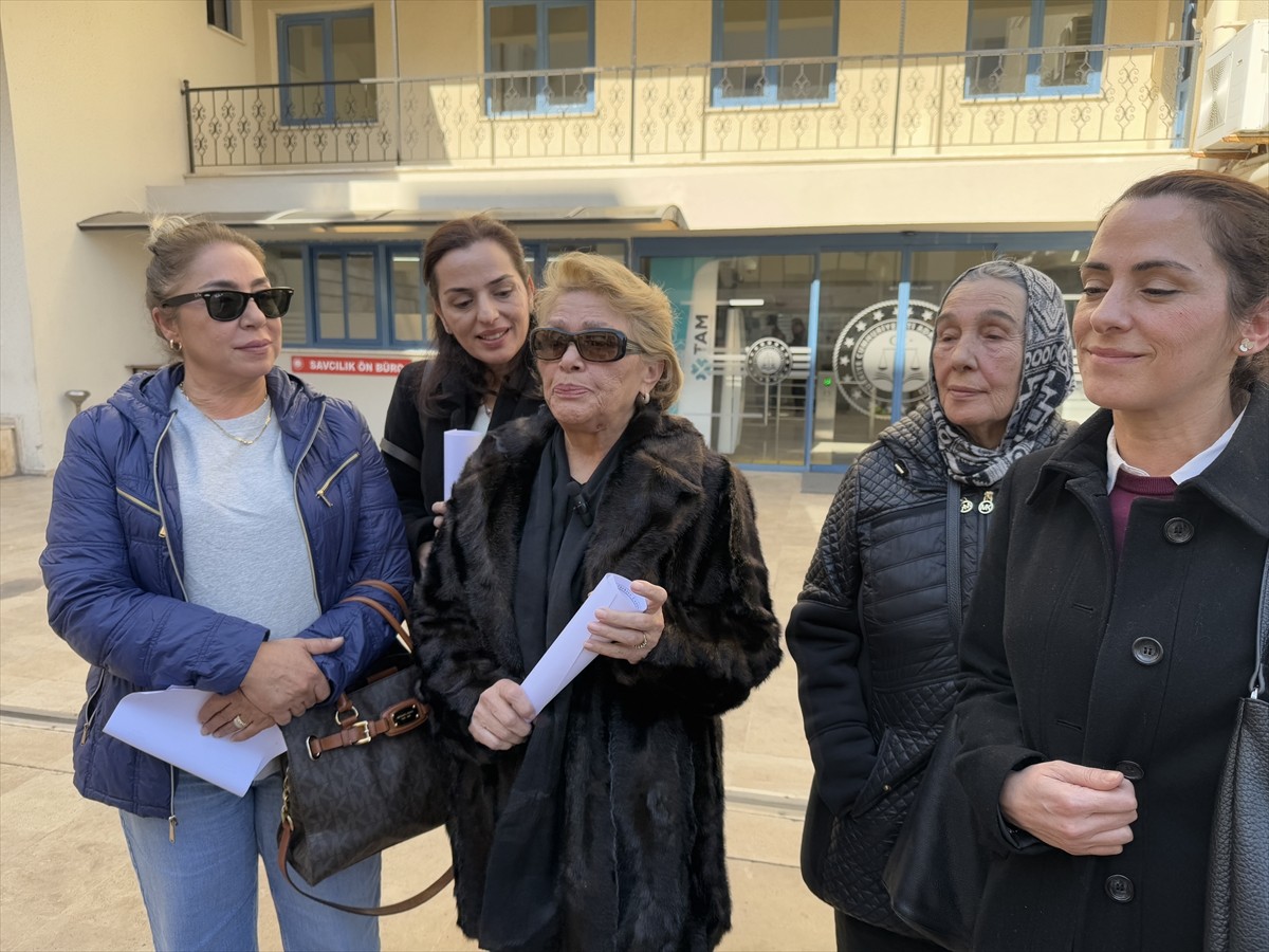 Bir süre önce hayatını kaybeden Ferdi Tayfur'un vasiyetnamesinin açılması davası Muğla'nın...