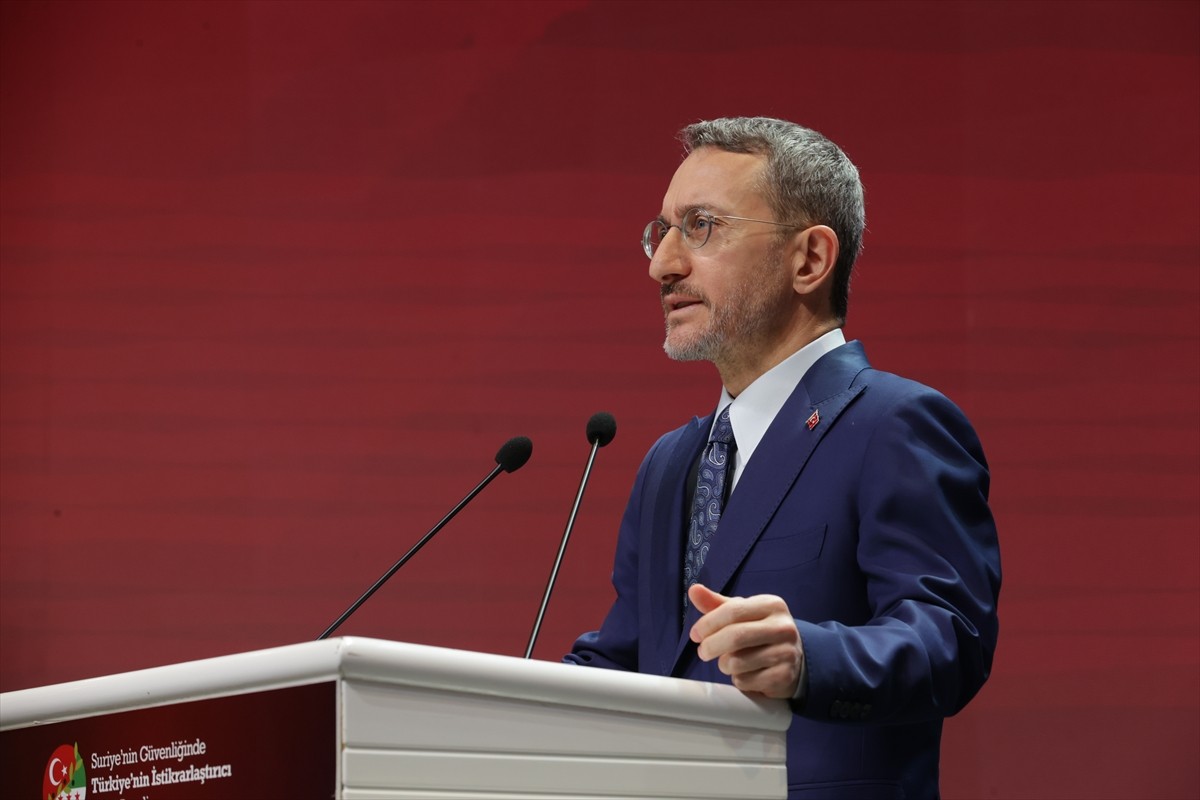 Cumhurbaşkanlığı İletişim Başkanı Fahrettin Altun, İletişim Başkanlığı'nda düzenlenen "Suriye'nin...