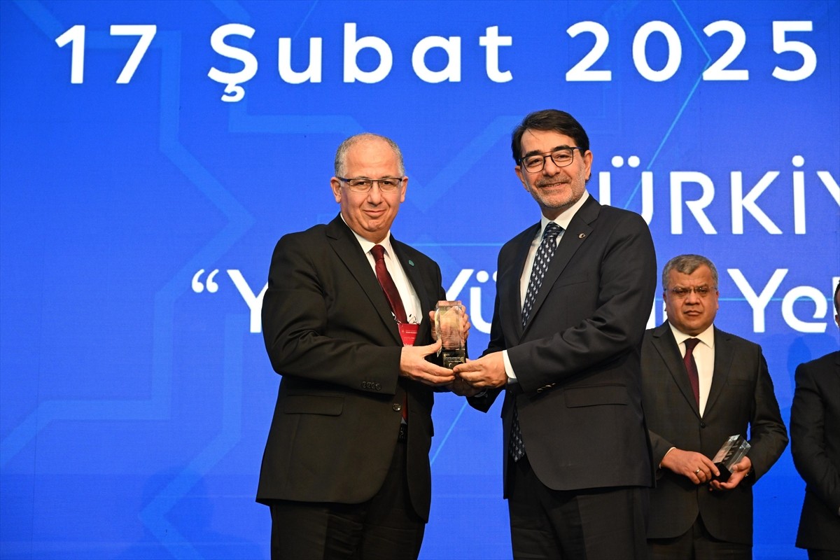 Cumhurbaşkanlığı İnsan Kaynakları Ofisi koordinasyonunda, Kocaeli Üniversitesi (KOÜ) ev...