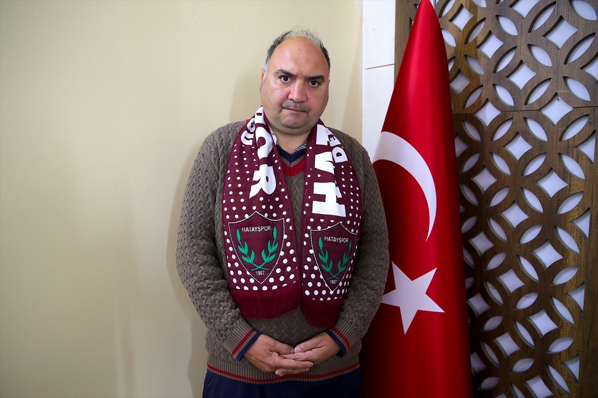 Depremlerden etkilenen Hatay'ın Trendyol Süper Lig'deki temsilcisi Atakaş Hatayspor'un...