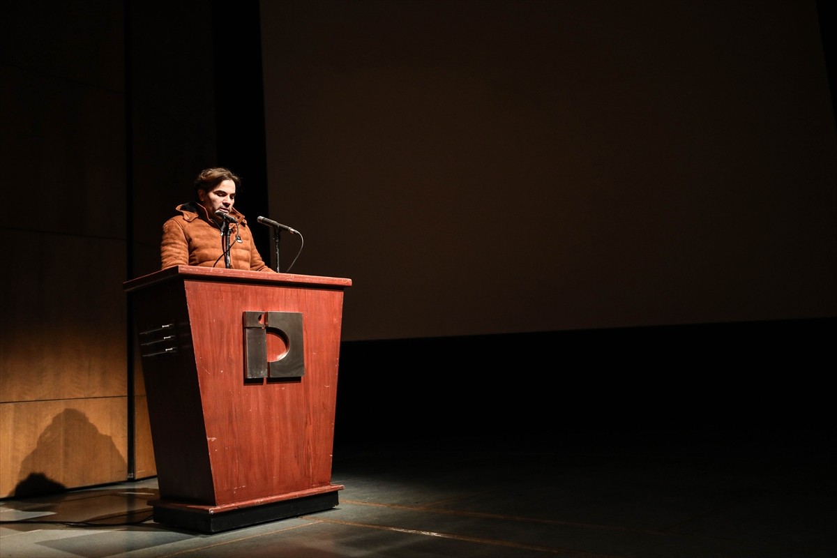 Devrik Baas rejimi döneminde yasaklı filmler listesinde yer alan "Kötü Oğul", Suriye'de ilk kez...