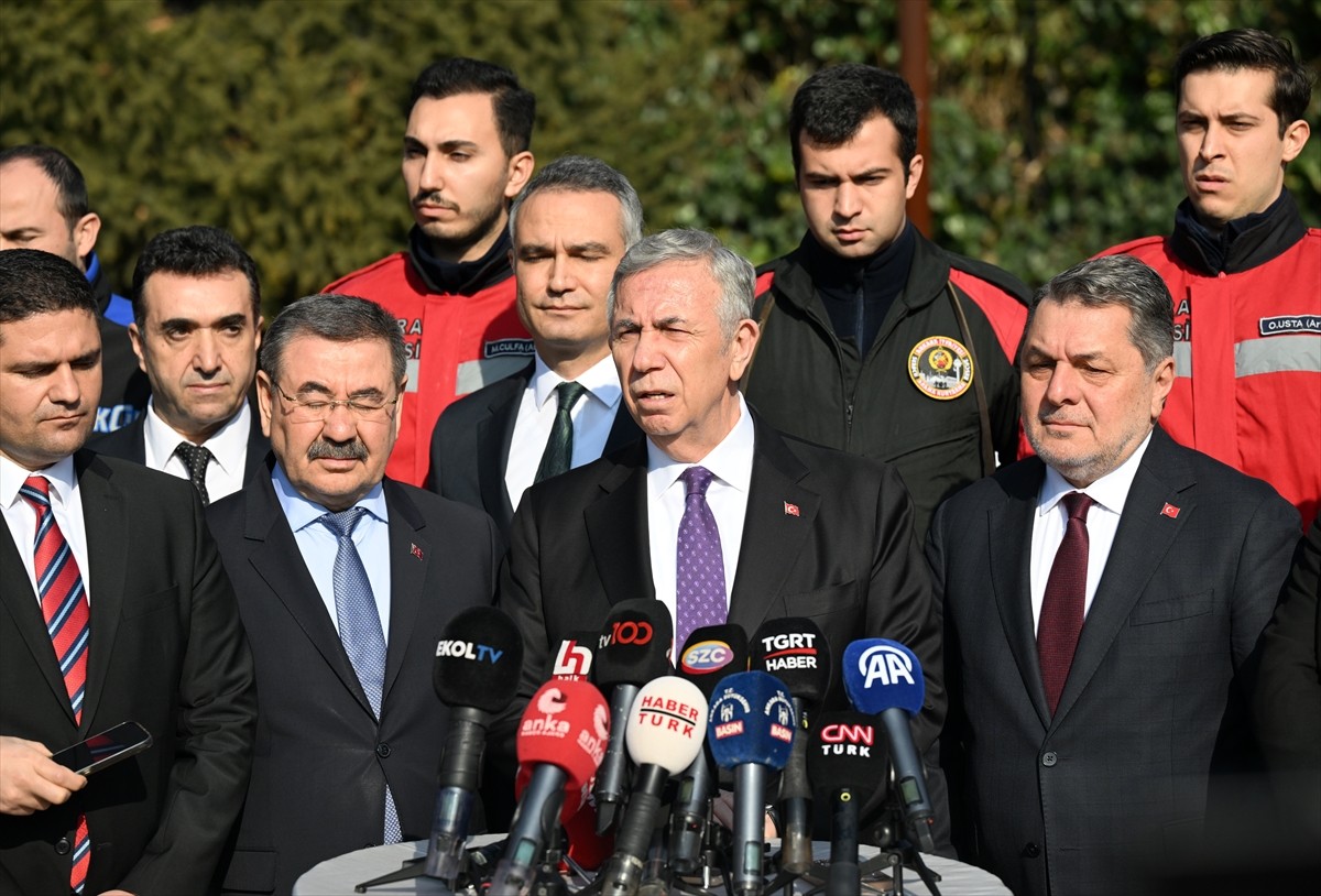 Dirençli kentler oluşturmak ve olası bir depremin etkilerini en aza indirmek amacıyla Ankara Kent...