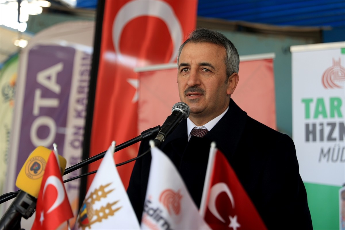 Edirne'de 24. Tarım, Hayvancılık, Sanayi, Ticaret, Otomotiv ve Gıda Fuarı düzenlenen törenle...