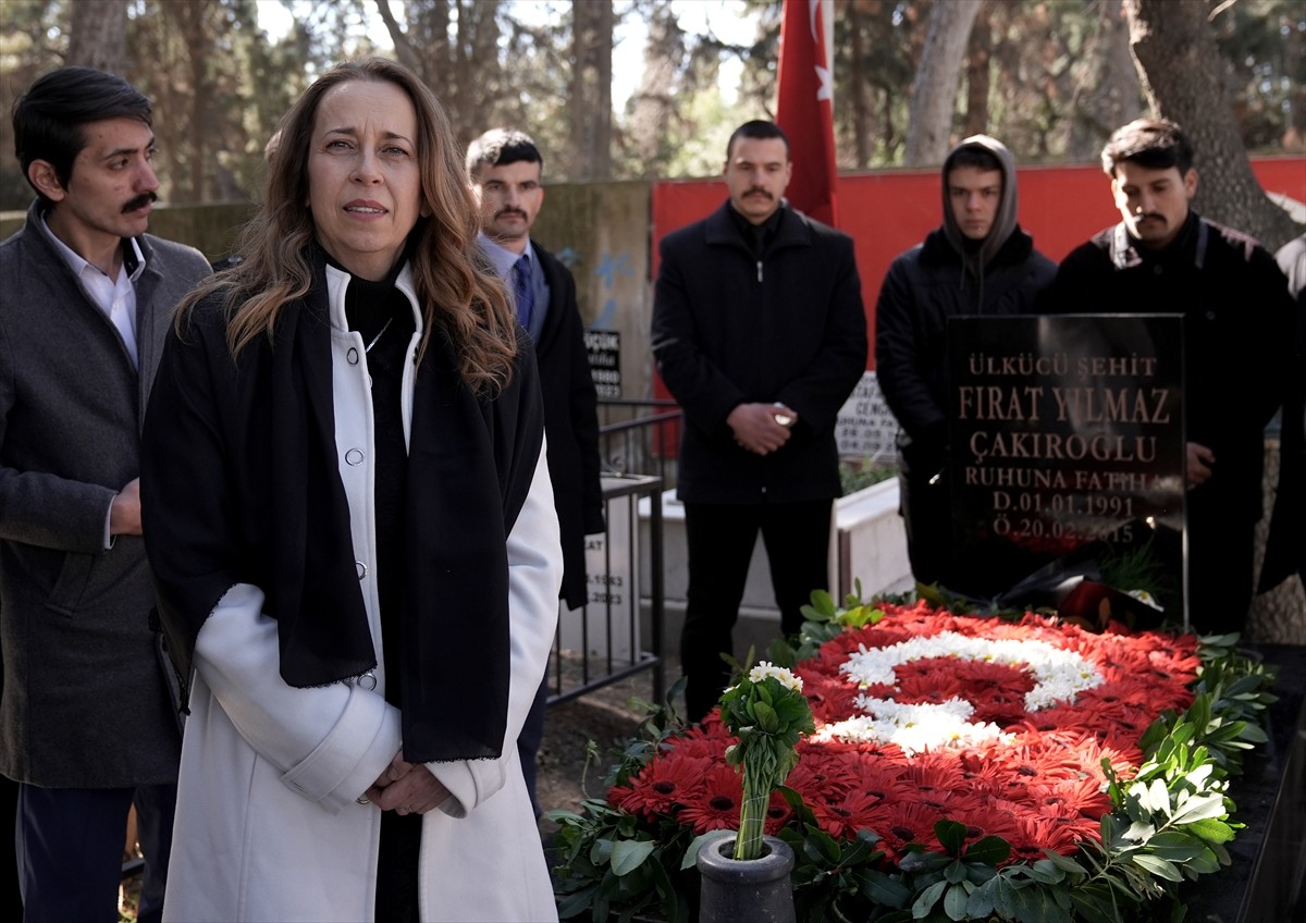 Ege Üniversitesinde (EÜ) 10 yıl önce çıkan kavgada öldürülen Fırat Yılmaz Çakıroğlu için...