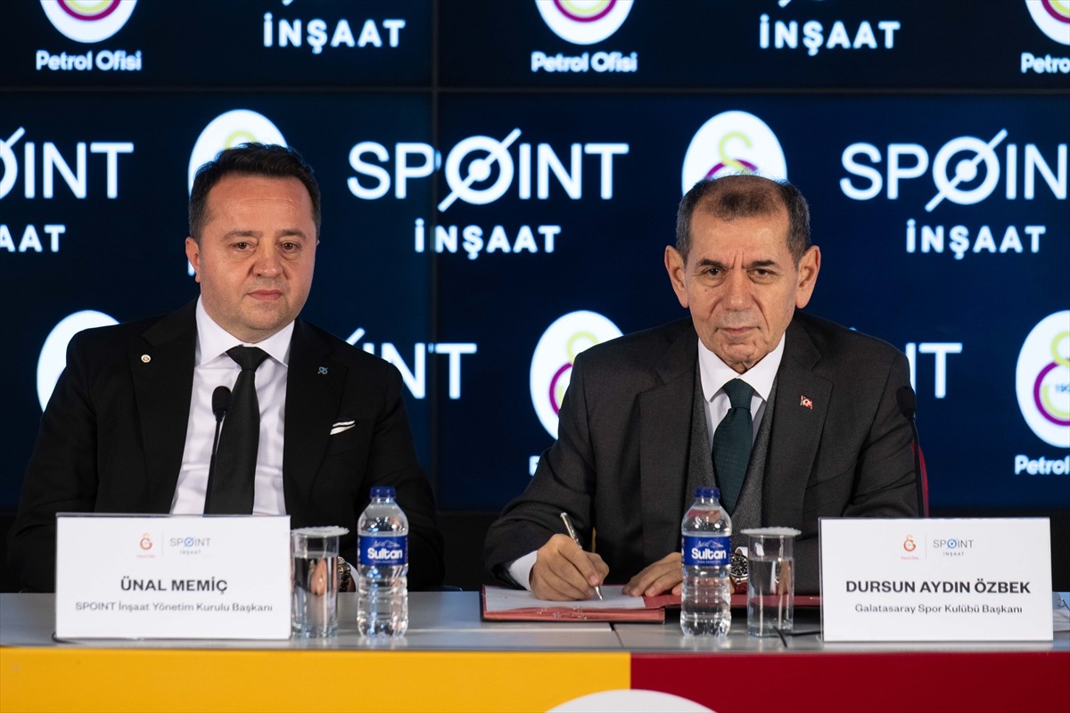 Galatasaray Kulübü ile Spoint İnşaat arasında Galatasaray Petrol Ofisi Kadın Futbol Takımı'nın...