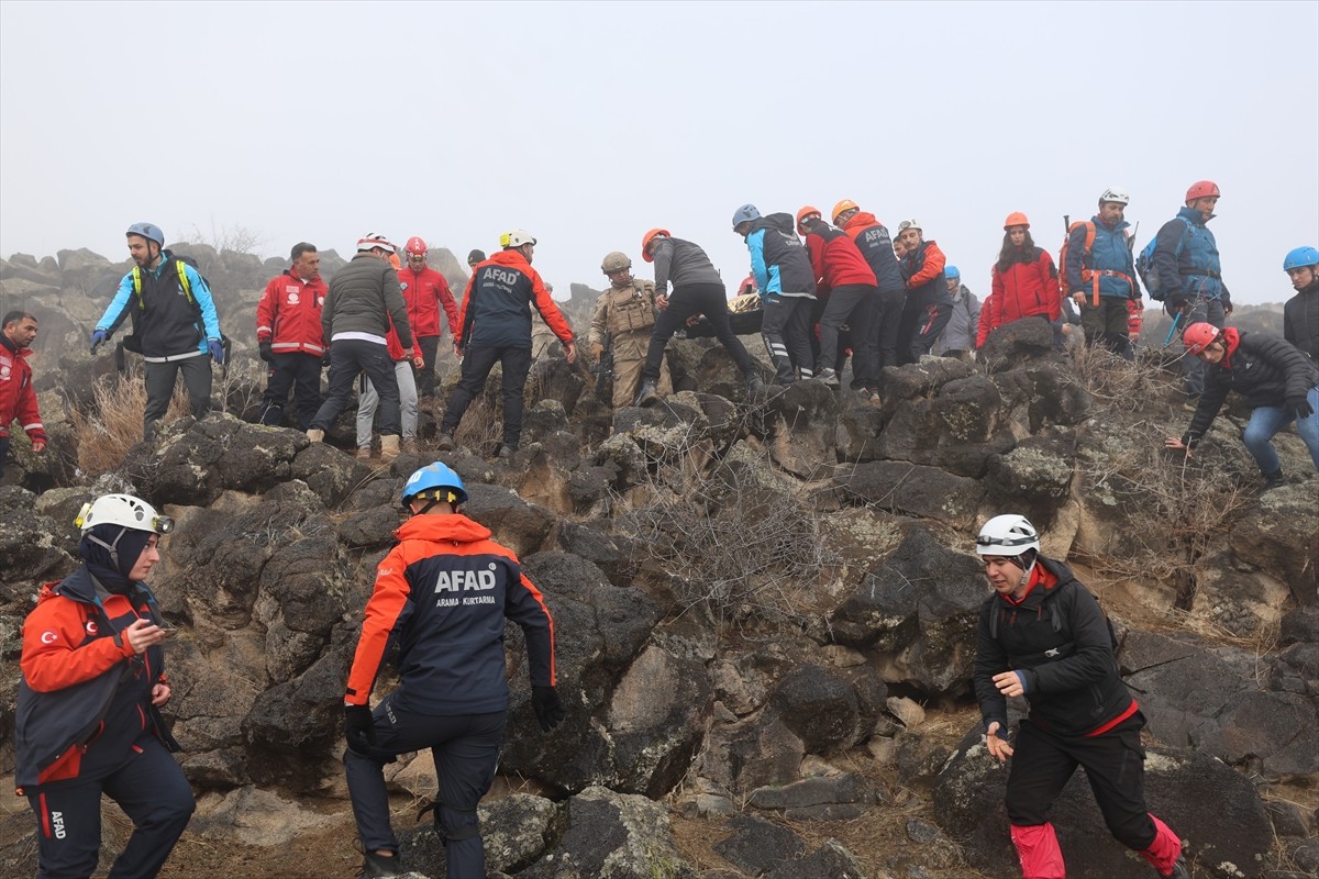 Iğdır’da, İl Afet ve Acil Durum Müdürlüğü (AFAD), Ulusal Medikal Kurtarma Ekibi (UMKE), jandarma...