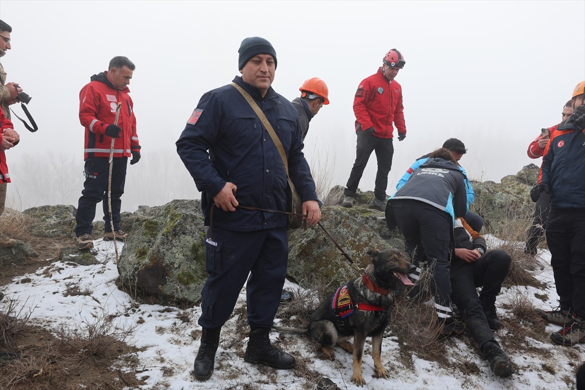 Iğdır’da, İl Afet ve Acil Durum Müdürlüğü (AFAD), Ulusal Medikal Kurtarma Ekibi (UMKE), jandarma...