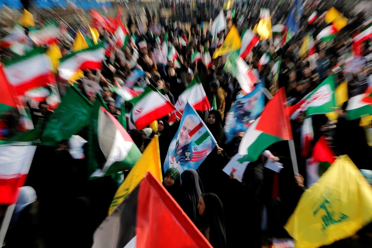 İran'da 1979'da gerçekleştirilen devrimin 46. yıldönümü kutlandı. Başkent Tahran'daki Azadi...