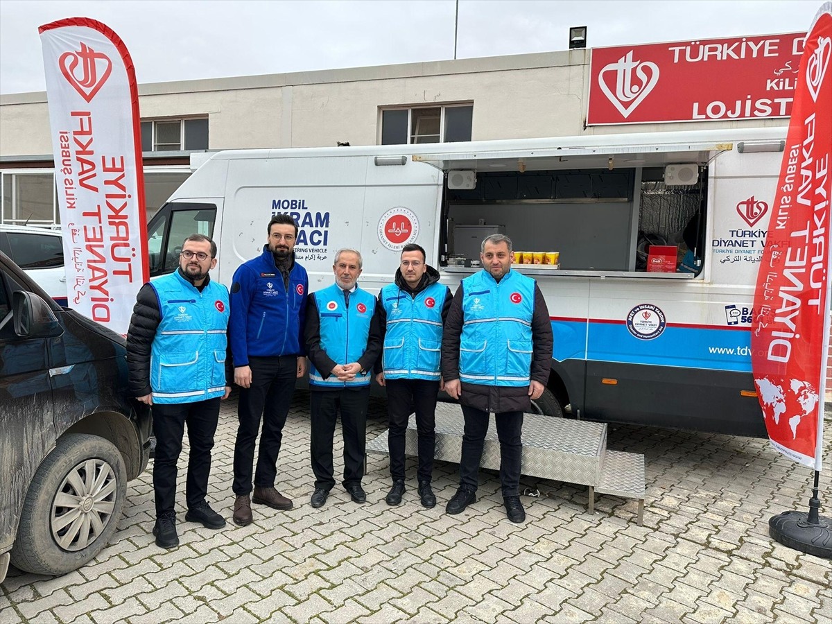 İstanbul Müftülüğü ve Türkiye Diyanet Vakfı (TDV) İstanbul Şubesi tarafından Kilis, Suriye Azez...