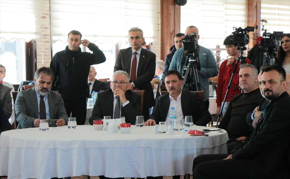 Kayseri'nin ev sahipliğinde 15-16 Mart'ta Erciyes'te ikinci kez düzenlenecek Uluslararası...