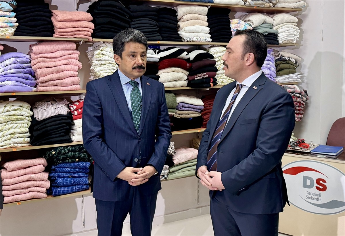 Kırşehir Cumhuriyet Başsavcılığınca kentteki ihtiyaç sahibi denetimli serbestlik tedbiri devam...