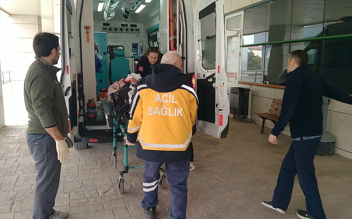 Kocaeli'nin Gölcük ilçesinde eski eşi tarafından bıçaklanan kadın ağır yaralandı. Ağır yaralanan...