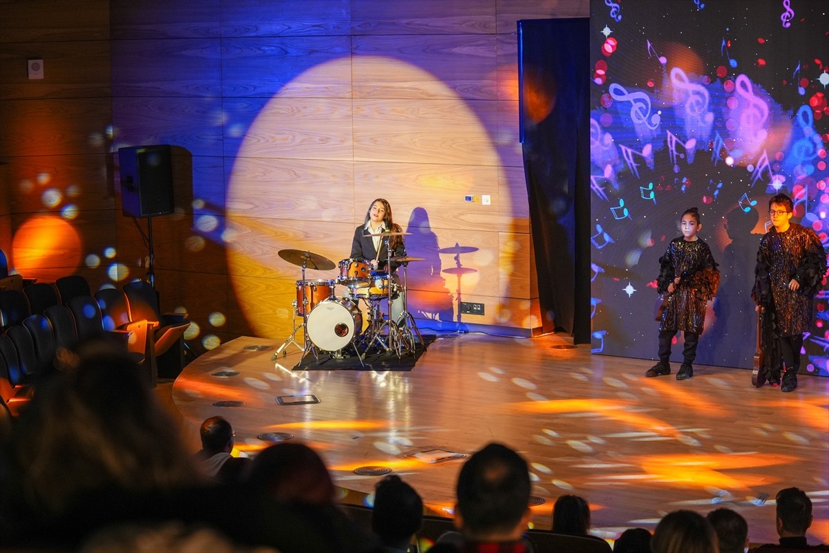 Kültür ve Turizm Bakanlığı Güzel Sanatlar Genel Müdürlüğünce, CSO Ada Ankara Bankkart Mavi...