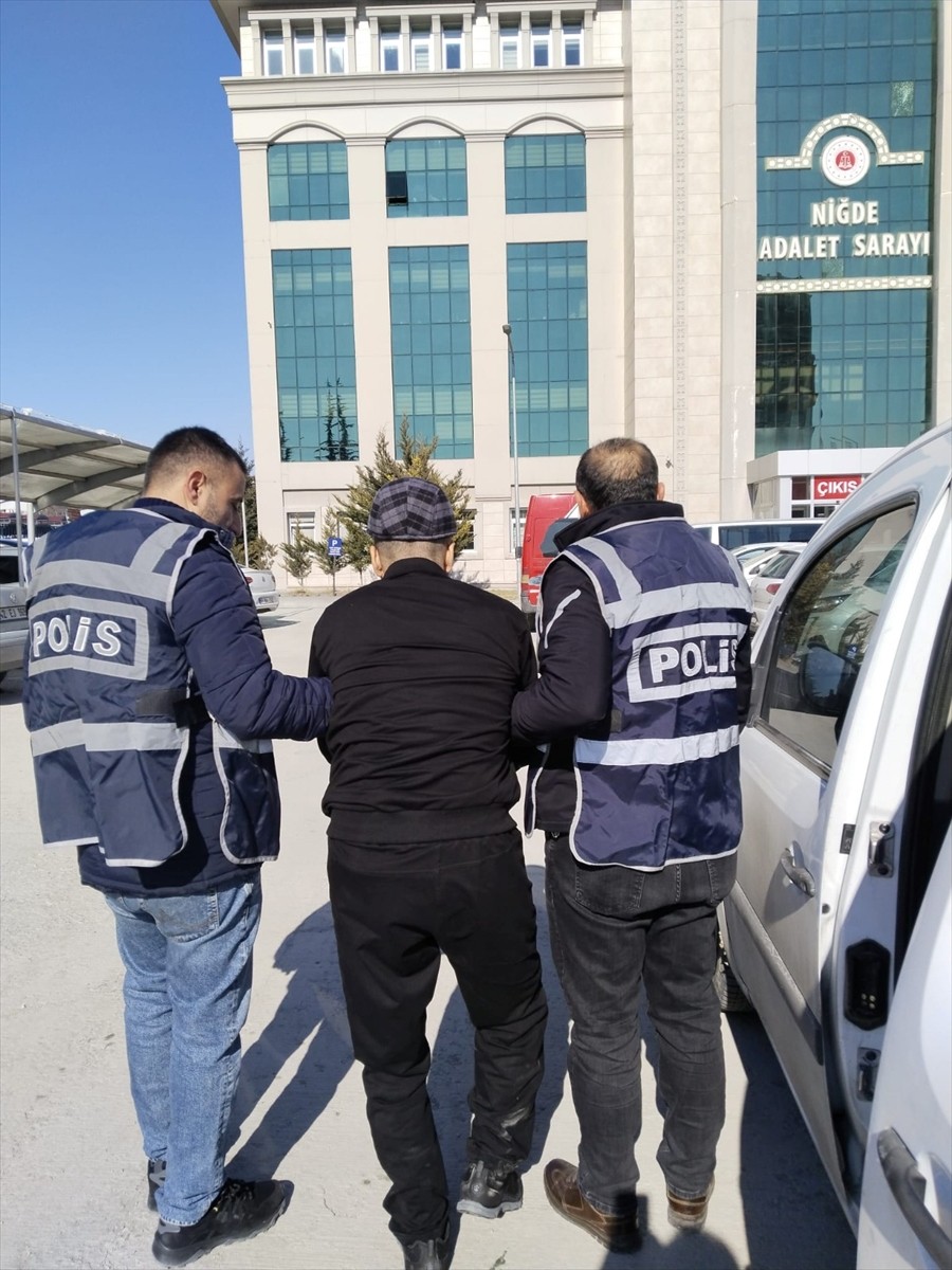 Niğde'nin Bor ilçesinde, hakkında 67 yıl 8 ay kesinleşmiş hapis cezası ve 45 ayrı suçtan kaydı...