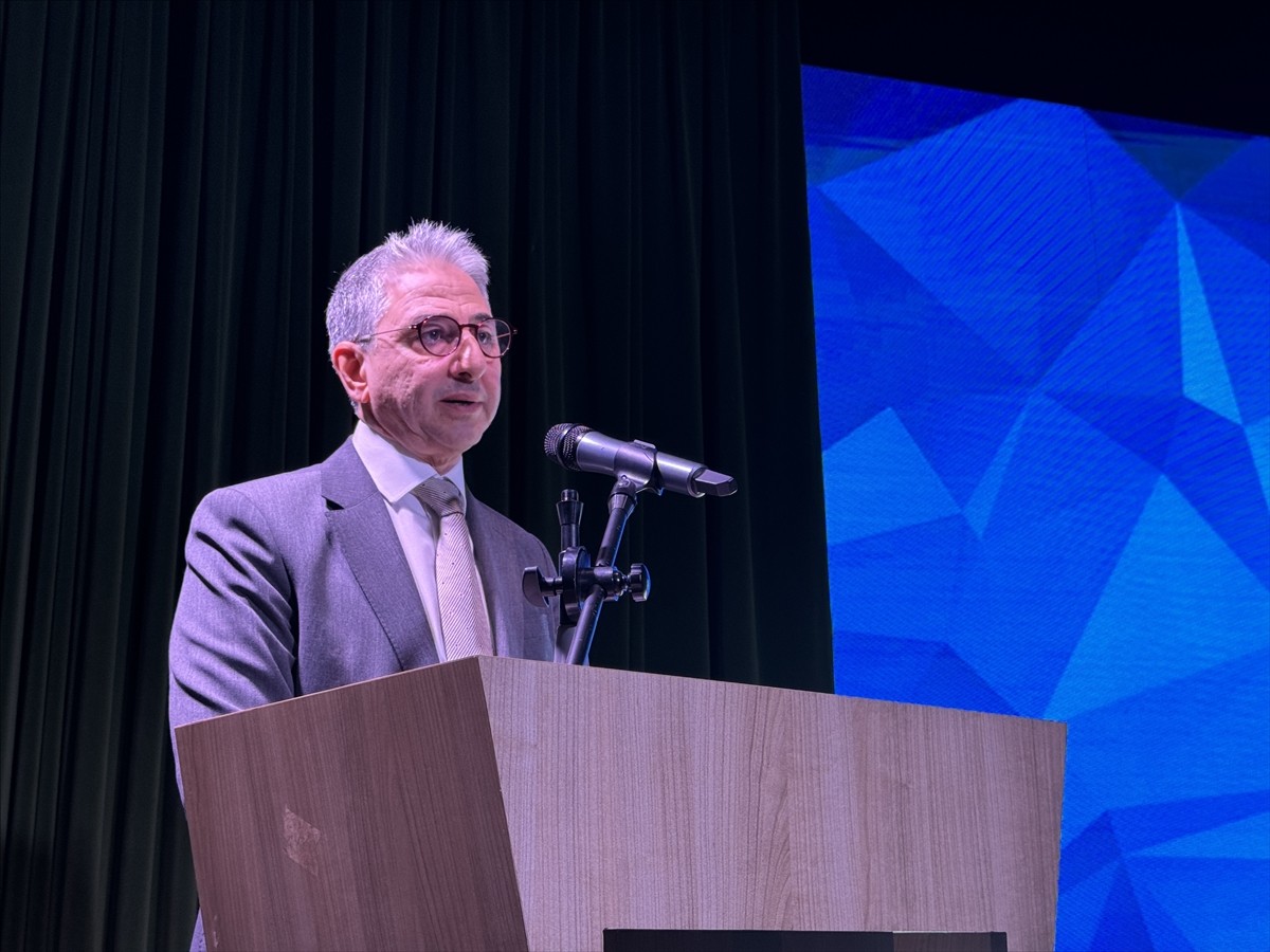 Profesyonel Otel Yöneticileri Derneği (POYD) üyeleri, sezon öncesi turizm tesislerinde alınması...