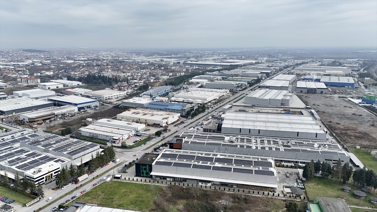 Sakarya'da kurulu 6 Organize Sanayi Bölgesi (OSB), güçlü altyapısı ve modern üretim tesisleriyle...