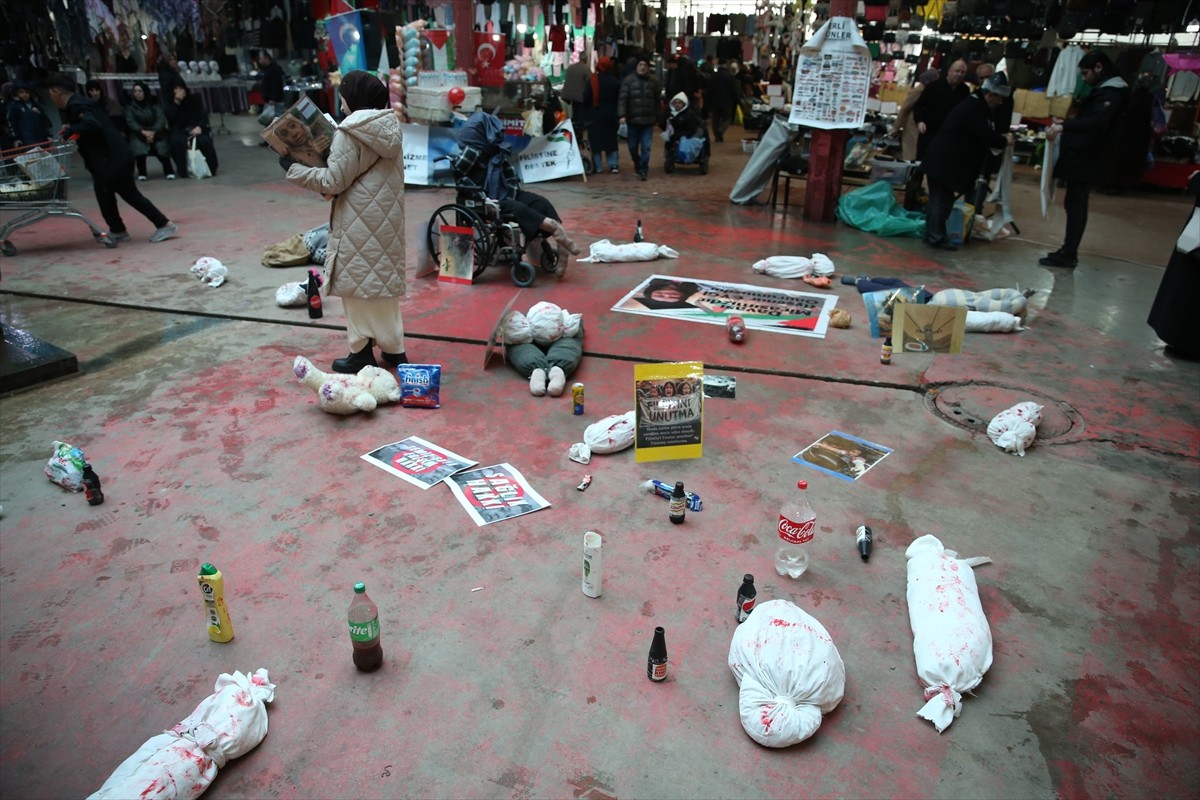 Sakarya'nın Hendek ilçesinde Gazze'ye destek gösterisi gerçekleştirildi. Milli İrade Platformu...