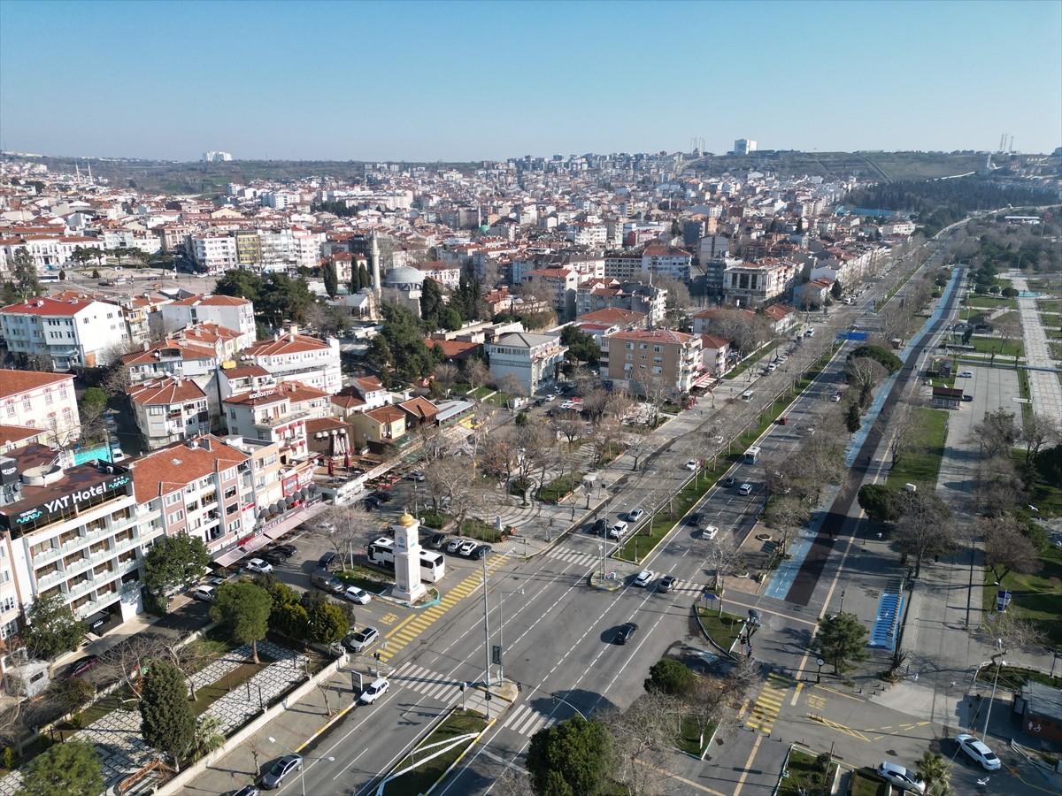 Sanayi, tarım ve turizm şehri Tekirdağ'ın nüfusu, coğrafi konumu, ulaşım ağı ve İstanbul'a...