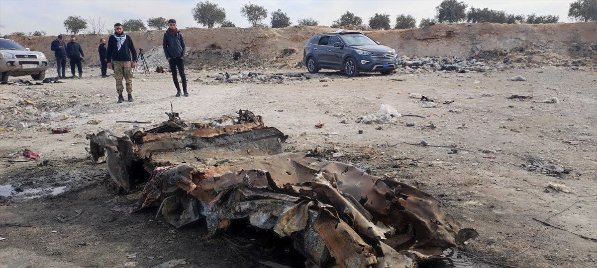 Suriye'nin Halep iline bağlı Münbiç ilçesinde bomba yüklü araçla düzenlenen terör saldırısında 17...