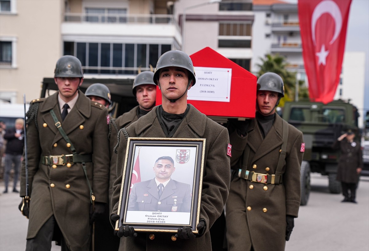 Suriye'nin kuzeyinde bir üs bölgesinde, 7 Şubat'ta bölücü terör örgütü mensuplarının açtığı taciz...
