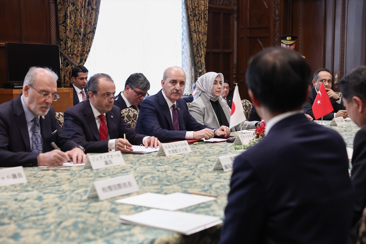 TBMM Başkanı Numan Kurtulmuş, resmi ziyaret kapsamında bulunduğu Japonya'nın başkenti Tokyo'da...