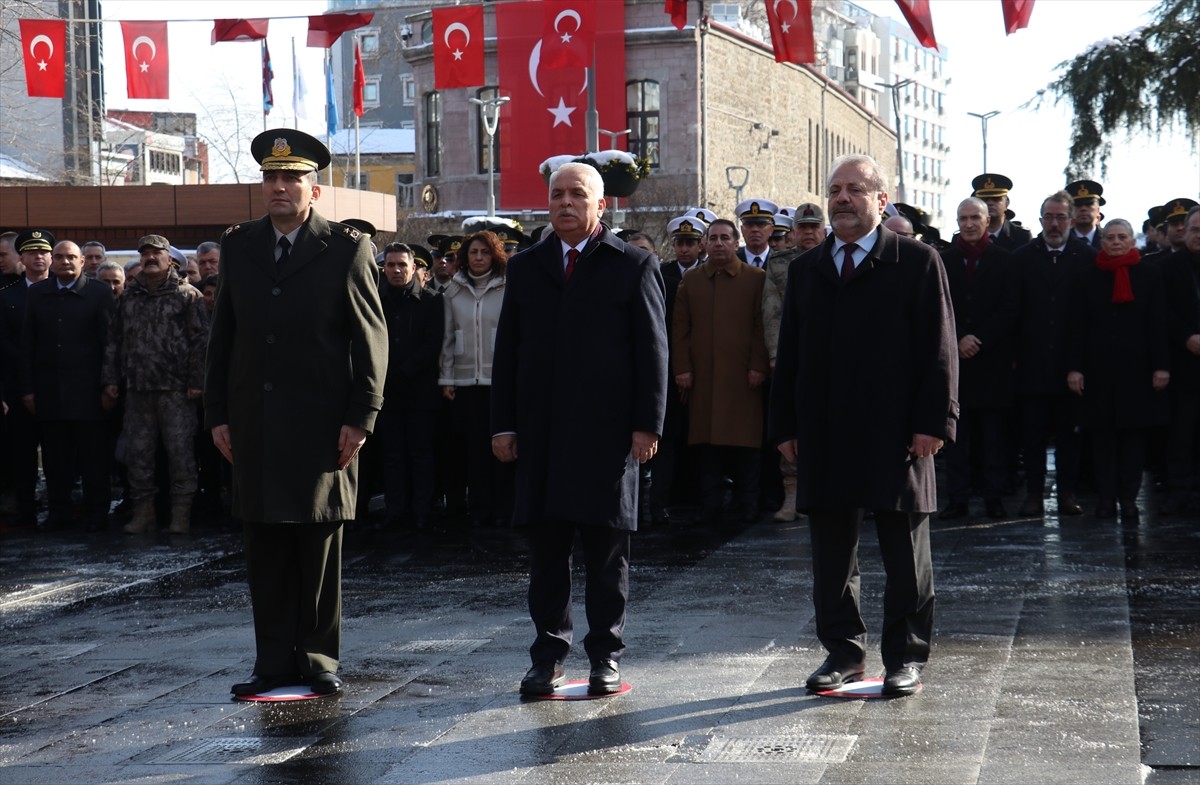 Trabzon'un düşman işgalinden kurtuluşunun 107. yıl dönümü dolayısıyla tören düzenlendi. Meydan...