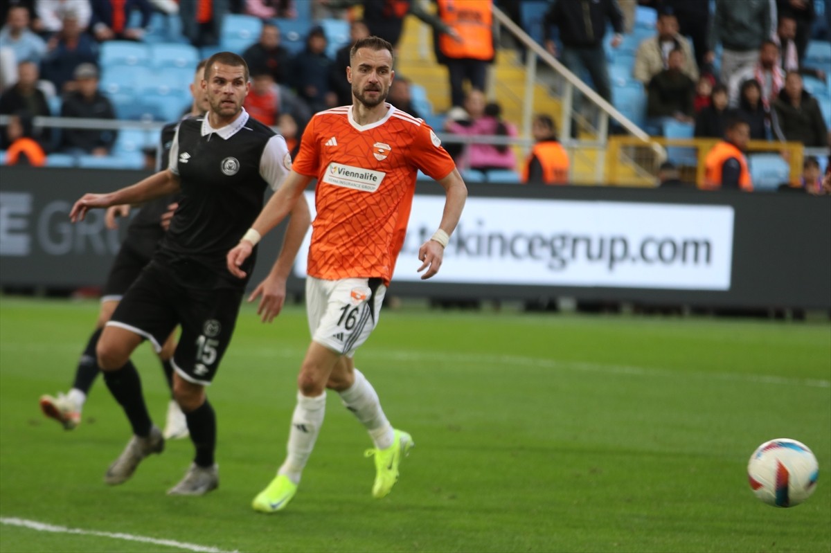Trendyol 1. Lig’in 23. haftasında Adanaspor ile Manisa FK, Yeni Adana Stadyumu'nda karşılaştı. Bir...