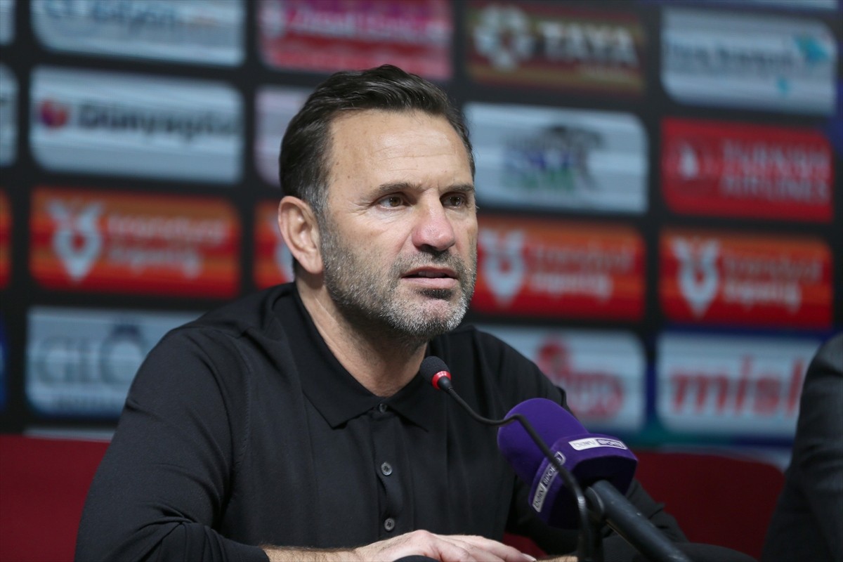 Trendyol Süper Lig'in 24. haftasında Çaykur Rizespor ile Galatasaray, Çaykur Didi Stadı'nda...