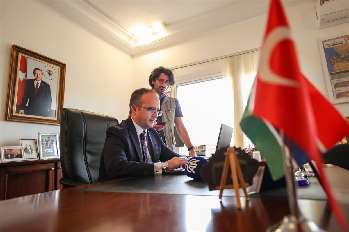 Türkiye'nin Banjul Büyükelçisi Fahri Türker Oba, Anadolu Ajansının (AA) gözünden 2024'e damga...