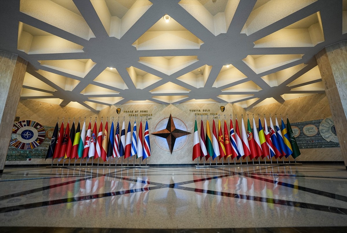 Türkiye'nin Kuzey Atlantik Antlaşması Örgütü'ne (NATO) katılımının 73. yıl dönümünde İzmir'de...