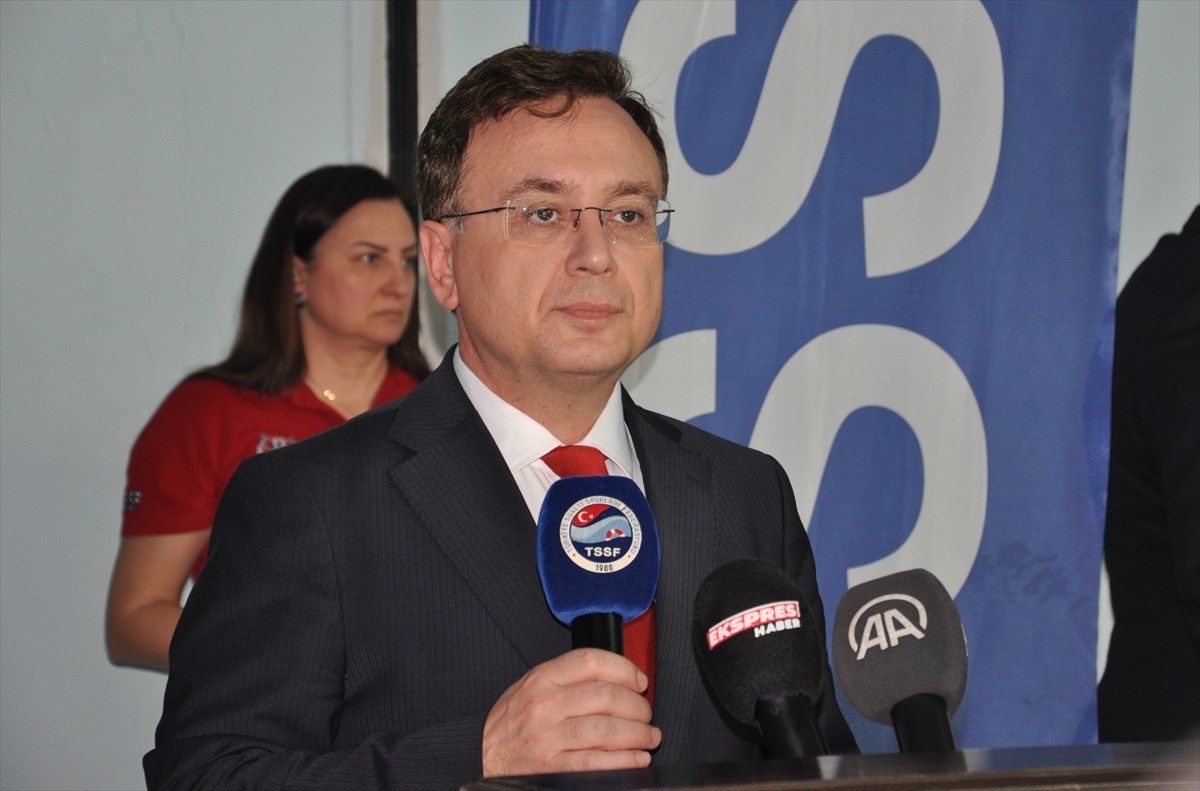 Türkiye Sualtı Sporları Federasyonunun (TSSF), sualtı hokeyi 15 ve 19 yaş altı milli takım...