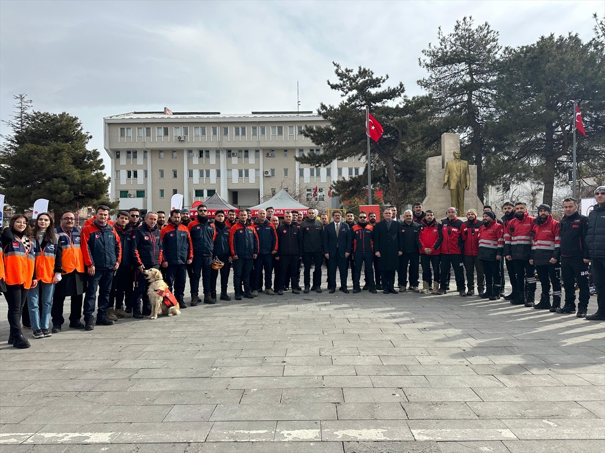Van'da Kahramanmaraş merkezli 6 Şubat 2023'teki depremlerin ikinci yıl dönümünde program...