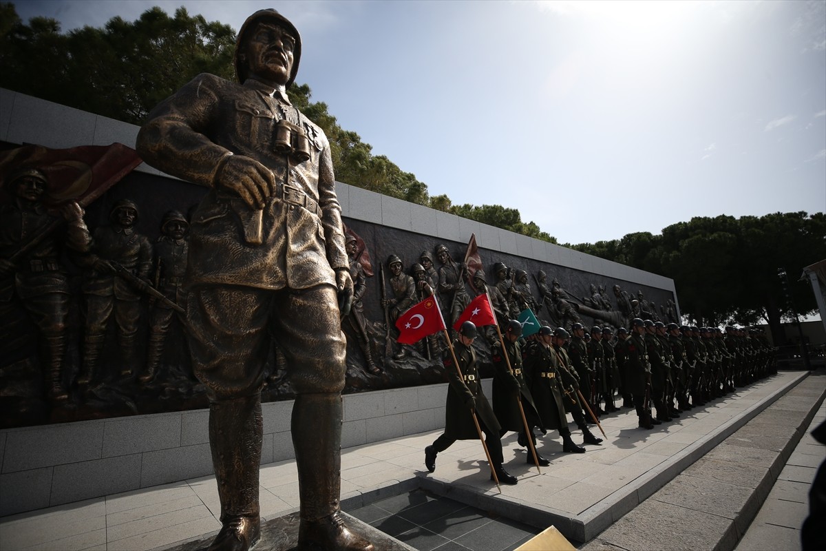 18 Mart Şehitleri Anma Günü ve Çanakkale Deniz Zaferi'nin 110. yıl dönümü dolayısıyla tarihi...